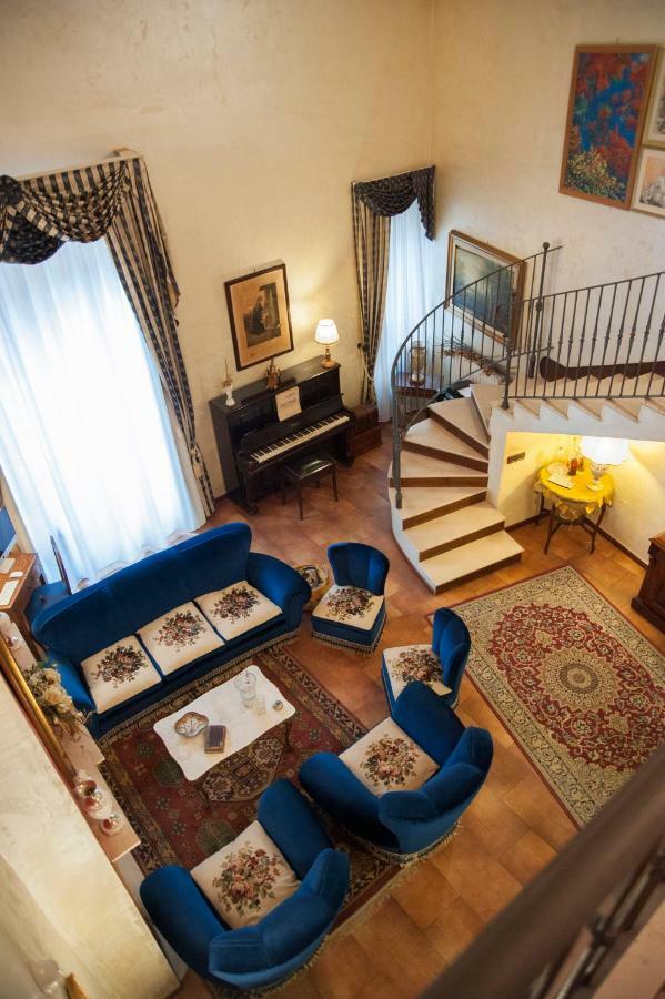 Residenza D'Oria B&B Foggia Luaran gambar