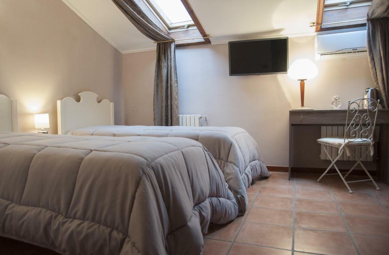Residenza D'Oria B&B Foggia Luaran gambar